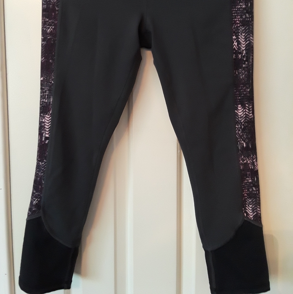 Gaiam workout capri leggings